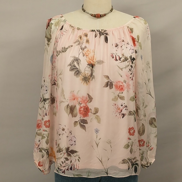 Silk Blouse Pink w Roses Off Shoulder if Desired - Picture 2 of 12